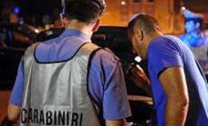 In due incidenti con feriti, tre dei conducenti guidavano sotto effetto di alcol e droga: denunciati
