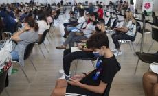 Al PalaPonti la carica dei &laquo;ni vax&raquo;