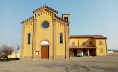 Muri imbrattati, arredi distrutti, ostie a terra: vandalismi sacrileghi in chiesa nel Reggiano