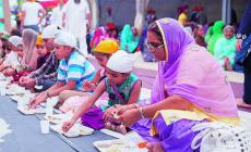 Il gran giorno dei sikh: la comunità in festa aspettando il tempio
