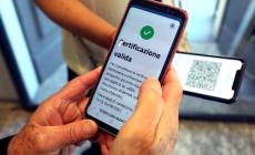 Green pass, precisata la nota del Cdm: stop dello stipendio sin dal primo giorno