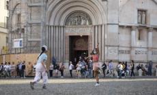 Piazza Duomo che balla a ritmo di «Va Pensiero»: il debutto di Verdi Off - Foto