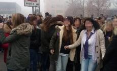Bacio saffico a scuola:flash-mob 'privato'e in forma ridotta