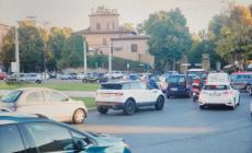 Mattina da incubo in citt&agrave;: traffico in tilt