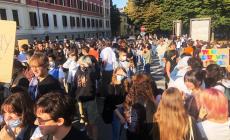 Fridays For Future, gli studenti tornano in piazza: "Il momento di agire &egrave; ora" - Le foto