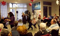 Balli, canti, musica e tanto buonumore al Centro diurno