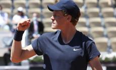 Sinner batte Monfils e vince a Sofia il suo quarto titolo