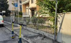 Via Ottavio Ricci, quando l'inciviltà fa il bis....