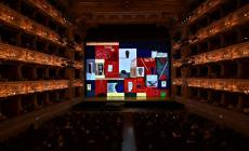 Teatro Regio, inaugurato il nuovo sipario realizzato con il sostegno di Reggio Parma Festival