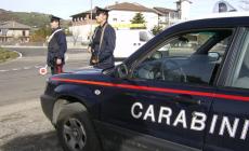 Trovati con le dosi pronte: denunciati due spacciatori. In Ghiaia fermato un giovane che girava con un coltello a scatto