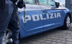 Ingoia la zip del giubbotto per evitare l'espulsione: pusher curato, dimesso e verso il rimpatrio