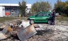 Ravadese, bruciano rifiuti speciali: denunciati in quattro