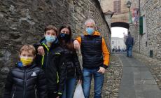 Caldarroste e vin brulè riscaldano la Fiera del Tartufo di Fragno - Le foto