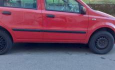Auto vandalizzate, bivacchi, petardi, troppa sporcizia: cosa succede a Fornovo?