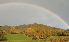 L'arcobaleno continua a incantare: il video da San Vitale Baganza