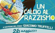 Un calcio al razzismo 
