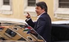 Renzi e i soldi: vivere "di" o "per" la politica