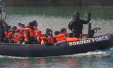 Strage di migranti nel canale della Manica, almeno 31 annegati