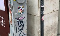 Vandali in azione in via Farini 