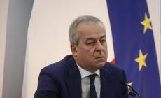 Variante Omicron, Locatelli: "Più contagiosa ma a ora non più pericolosa". L'Oms: "Rischio di diffusione elevata"