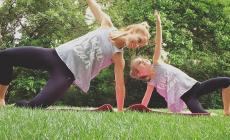 Yoga: attivit&agrave; al parco