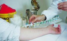 Starnuti e lacrime: allergie in agguato
