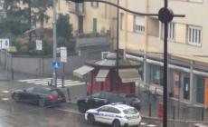 Blocco del traffico: vigili a barriera Repubblica