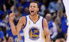  Nba: Curry batte il record di tiri da 3 punti e New York va ko
