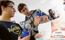 Studenti alla scoperta dell'acqua del rubinetto. Coinvolti i ragazzi del "Bertolucci" e del "Giordani"