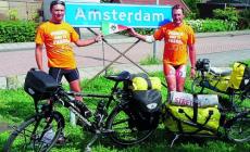 L'"impresa" di Galli e Corbellini: in bici da Zibello ad Amsterdam