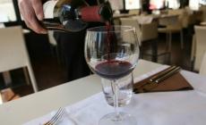 Mal di testa da vino rosso? Colpa di antiossidante naturale 