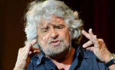 Consultazioni online, Grillo di nuovo "contro" Pizzarotti: "Sconosciuti? Anche lui lo era"