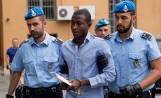 Solomon incontra il papà: "Non volevo ucciderle"