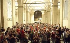 Gli "indignati" non vanno in ferie. Un migliaio per le vie del centro