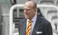 Incidente alla guida per Filippo d'Edimburgo (97 anni): illeso è sotto choc
