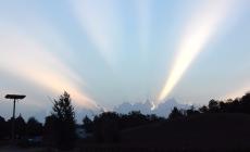 Alba "effetto laser" a Traversetolo