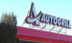 Ragazzino abbandonato all'autogrill, il Comune di Cessalto: "Lo stiamo mantendendo noi"
