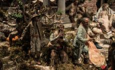 Migrante incendia presepe in parrocchia, arrestato