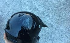 Il sindaco Cesari si ribalta in quad: “Salvo grazie al casco”