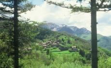 Ingegnere trovato morto sul balcone, aveva ferite di coltello:  choc a Licciana Nardi 