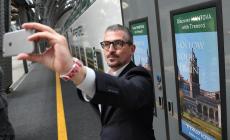 La procura: "Il sindaco ha inviato messaggi allusivi  per un anno"
