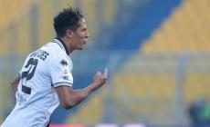 Bruno Alves pensa al Parma a vita