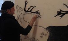 Omar Galliani presenta il catalogo del progetto “Profeti in patria : cammini d’artista a Montecchio Emilia”  