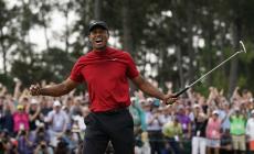 Masters, Tiger Wood da leggenda. Crolla Molinari