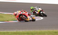 Marquez fa corsa da solo, Rossi secondo davanti a Dovizioso