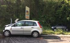 Frontale tra due auto alla Fratta: due feriti, uno è gravissimo