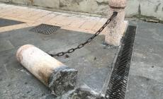 Colonnotto abbattuto in piazzale San Bartolomeo