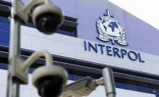 L'Interpol: 50 terroristi arrivati dalla Tunisia con i barconi
