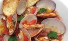 Rubati frutti di mare per 1,3 milioni di dollari: tre uomini a processo in Florida