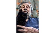 Nuovo album di Guccini:  "Non so cos'è lo streaming, canto con gli amici"